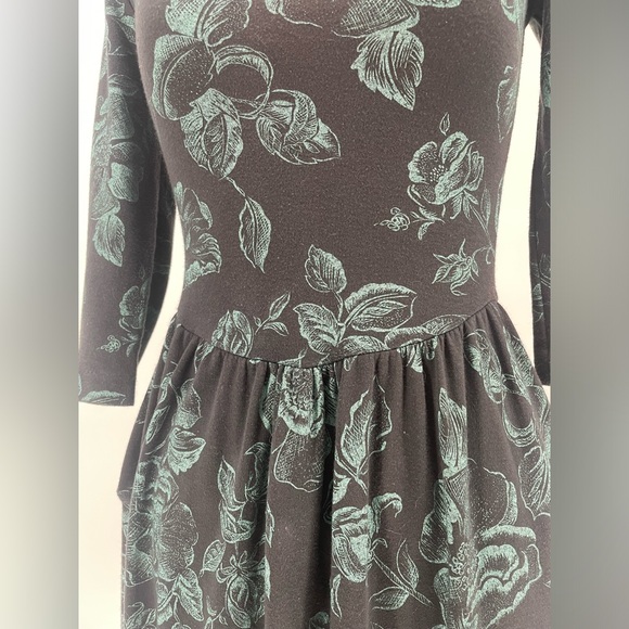 Vintage Timely Trends 3/4 Sleeve Black Floral Fit & Flare Dress - Picture 10 of 14